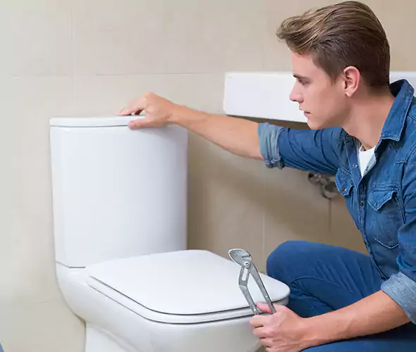 Expert Plumber for Toilet Replacement in Wadsworth, OH: Schedule Affordable Toilet Replacement Services with Us